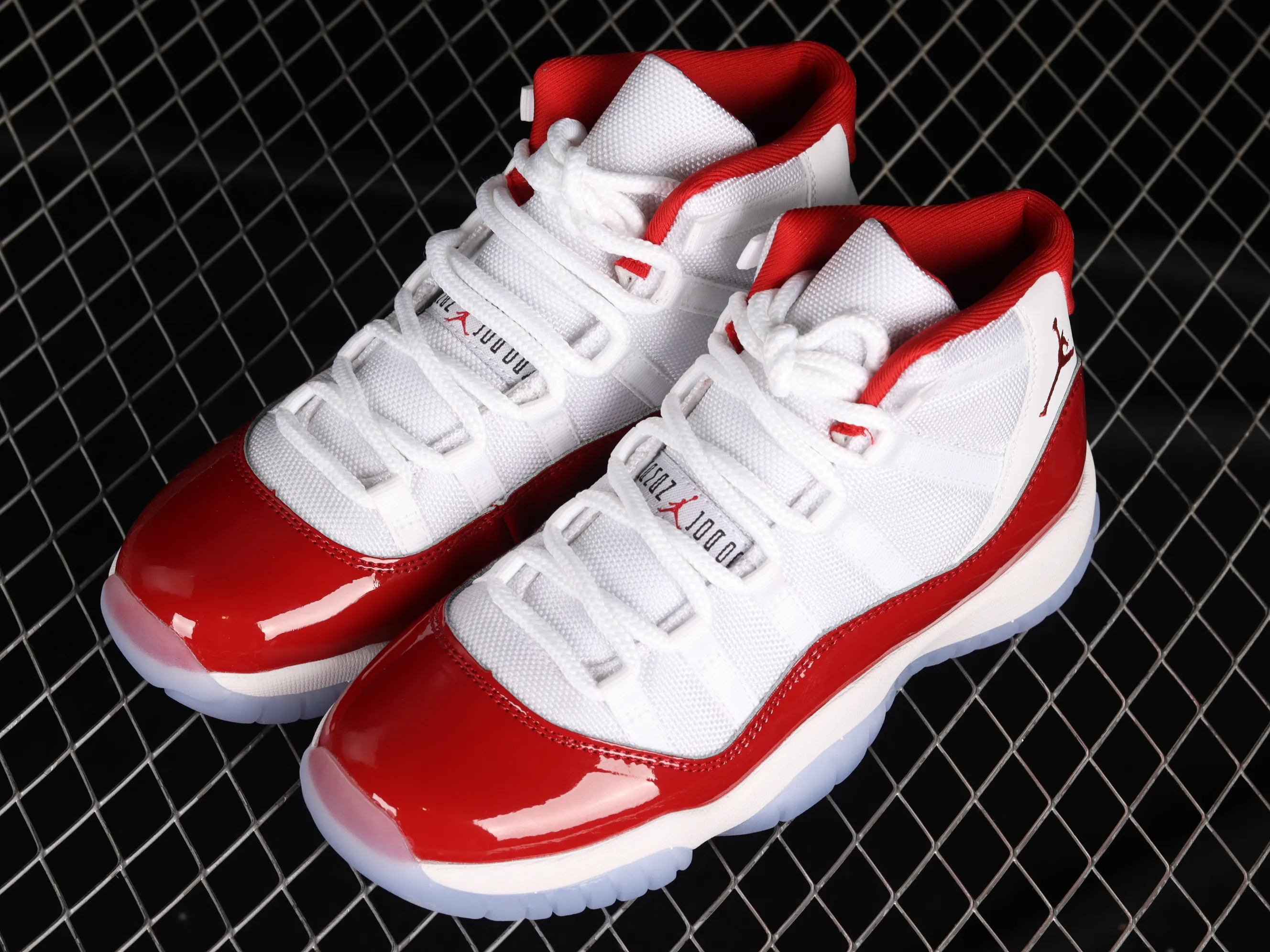 All categories Air Jordan Jordan series basketball shoes Air Jordan 11 Air Jordan 11 "Cherry" AJ11 Joe 11 cherry red genuine standard genuine carbon women's high-top basketball shoes 378038-116